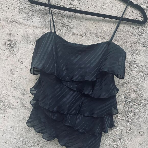 y2k ruffled babydoll tank top - Picture 3 of 8